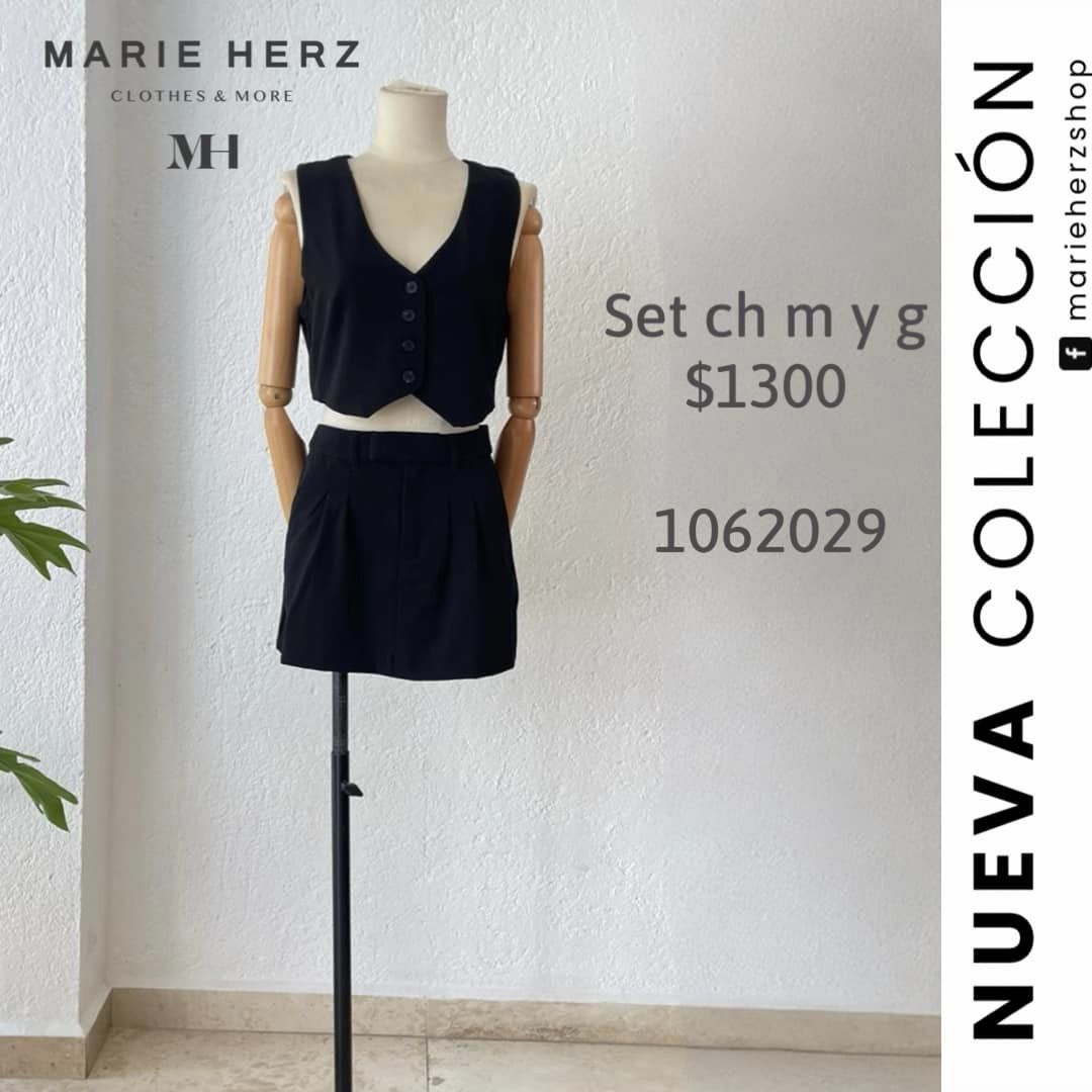 1062029 Set chaleco y falda negro