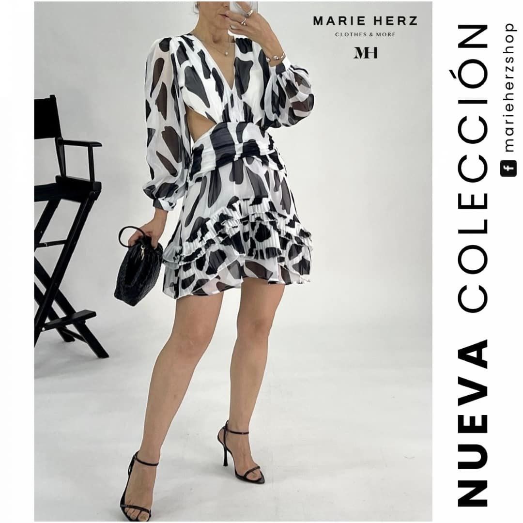 1062165 Vestido vaca cut off corto