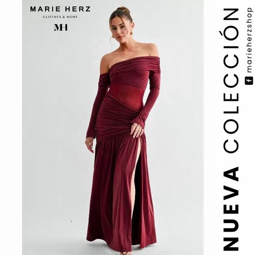 1064030 Vestido licra vino