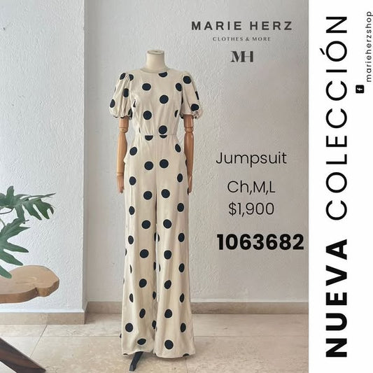 1063682  Jumpsuit puntos negros