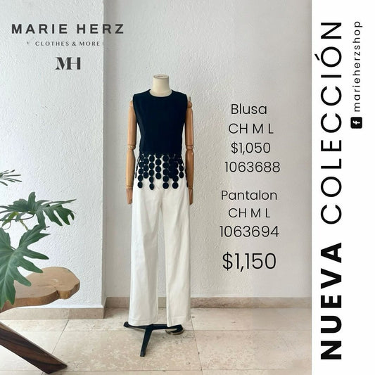 1063688  Blusa círculos negra
