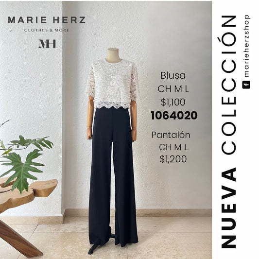 1064020  Blusa blanca bordada perlas