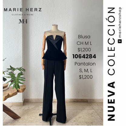 1064283  Blusa straplesss terciopelo negra