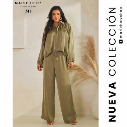 1064349  Set verde aceituna