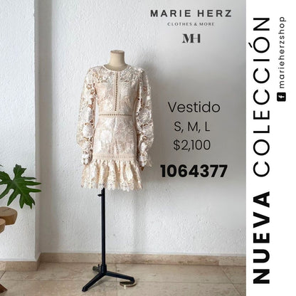 1064377  Vestido corto encaje manga larga