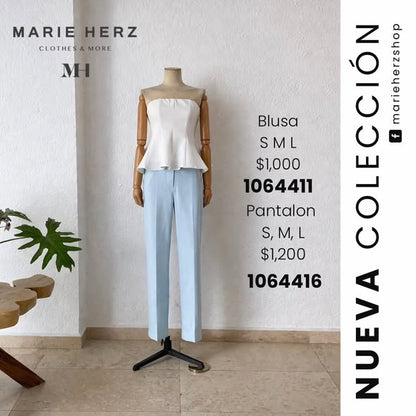 1064410  Blusa blanca strapless