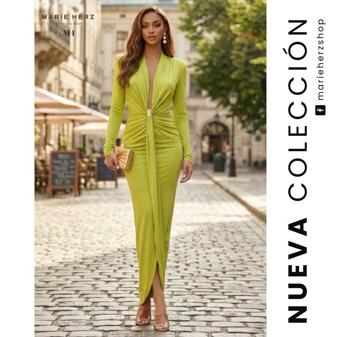 1064944  Vestido verde licra Manga larga