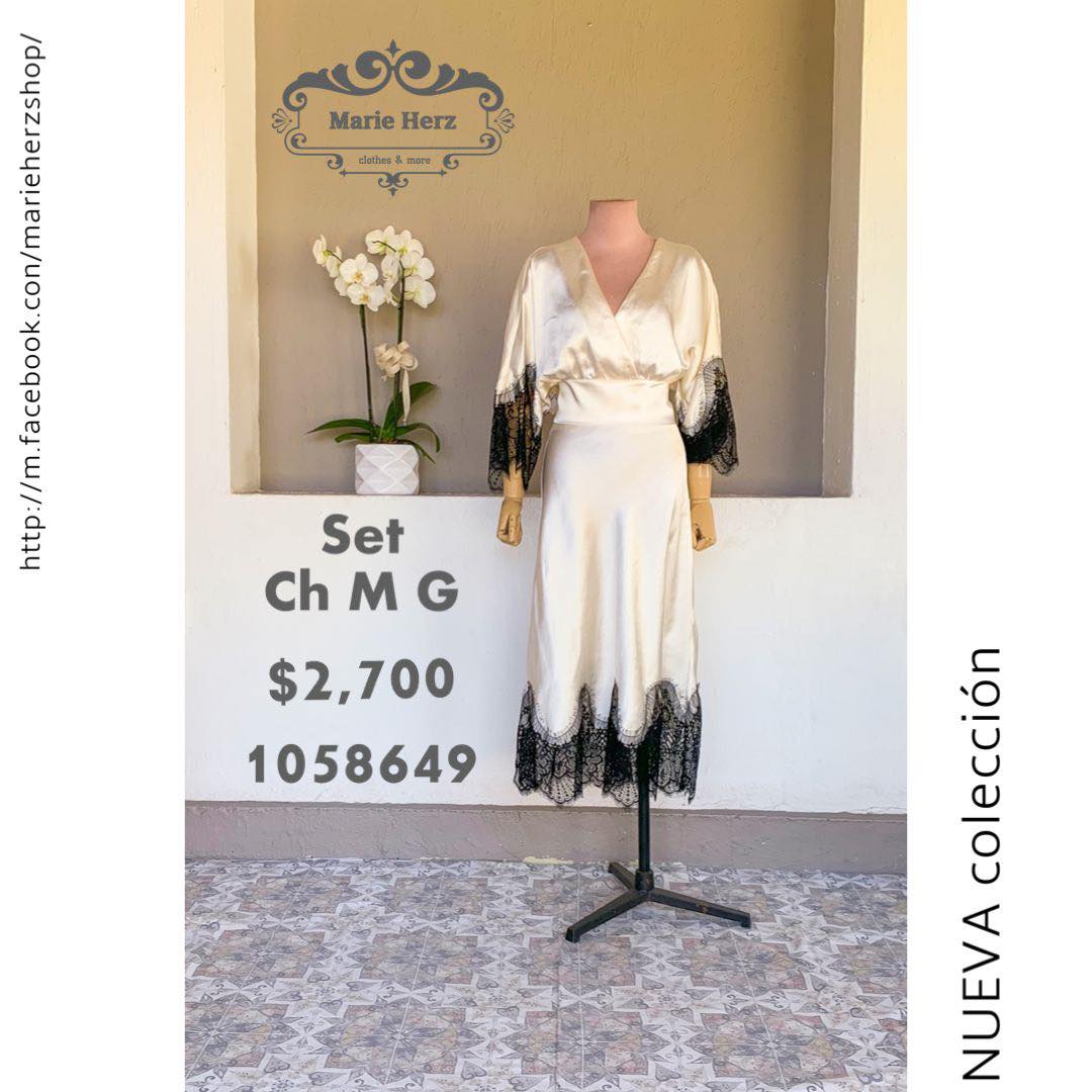 1058649  Set beige encaje negro